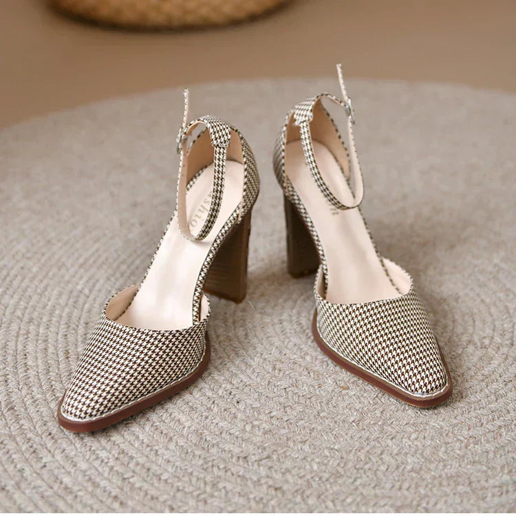 Karin - נעלי עקב דגם