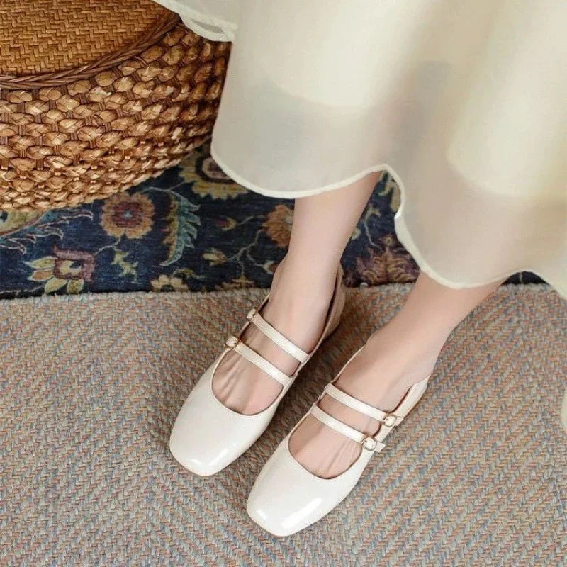 נעליים דגם- איריס